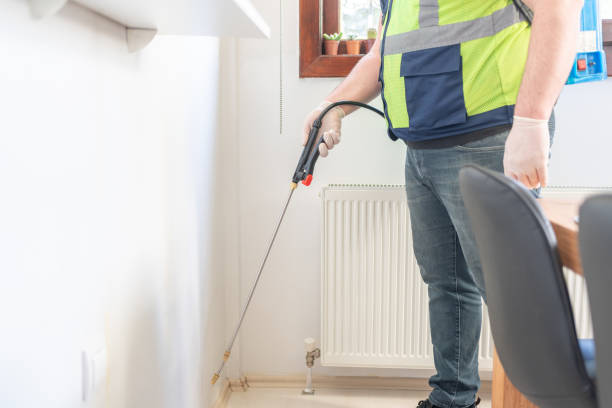 Best Exterminator Services  in Peabody, KS